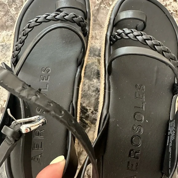 AEROSOLES Black Sandals with Chunky Platform - Picture 3 of 5